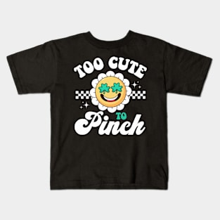 Too Cute To Pinch St Patrick Day Retro Clover Shamrock Boy Kids T-Shirt